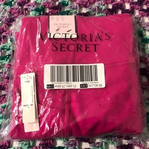 Victoria’s Secret reg/tall leggings